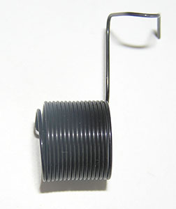  B3128-012-000 Пружинка за опън на конеца JUKI