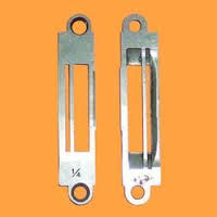 B1190-530-HOO Плочка за обрезвачка JUKI 1/4", за иглен транспорт