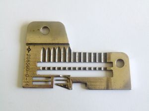 208560-0-11 RIMOLDI Throat plate
